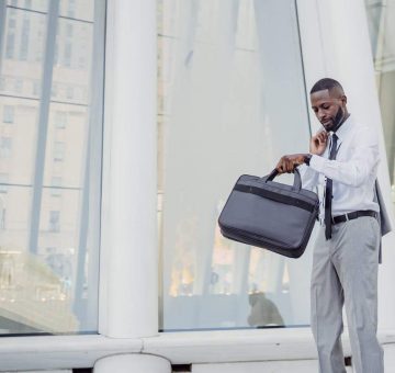 Arriving on Time for Your Interview: Demonstrating Your Punctuality and Professionalism